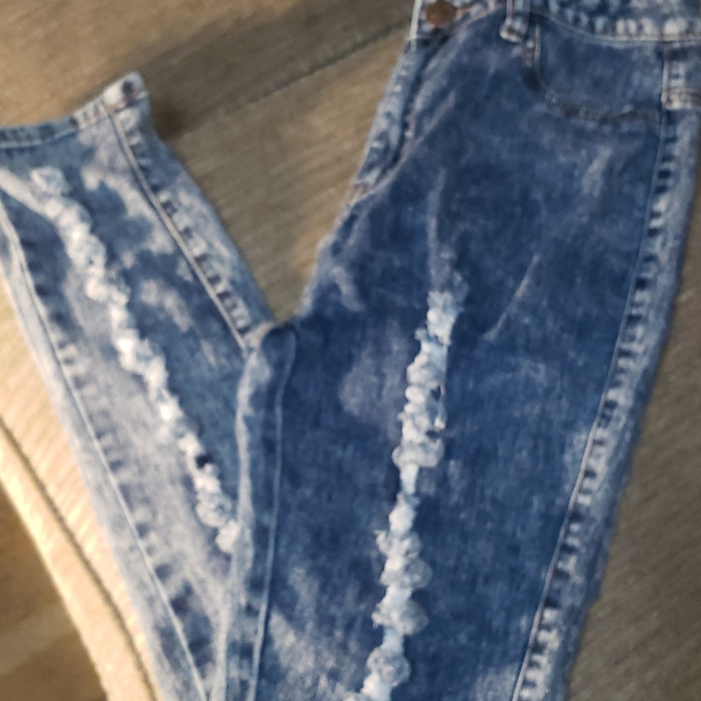 VIP jeans 4 for 20